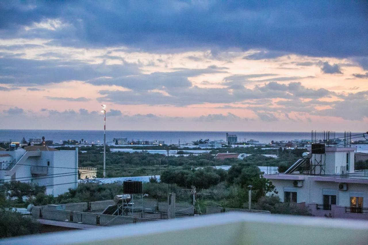 Perfect View Luxury Apartment เอียราเปตรา ภายนอก รูปภาพ